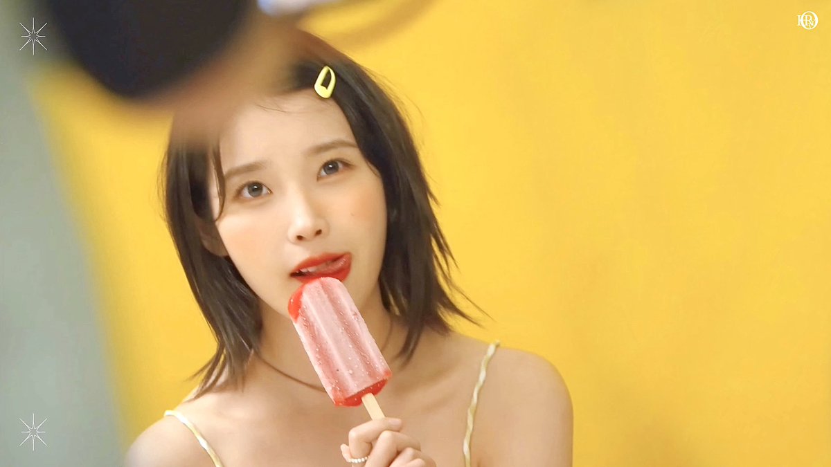 _R0THY's tweet photo. 🍋🩷

#아이유 #IU #순간 https://t.co/cypNe6mEuY