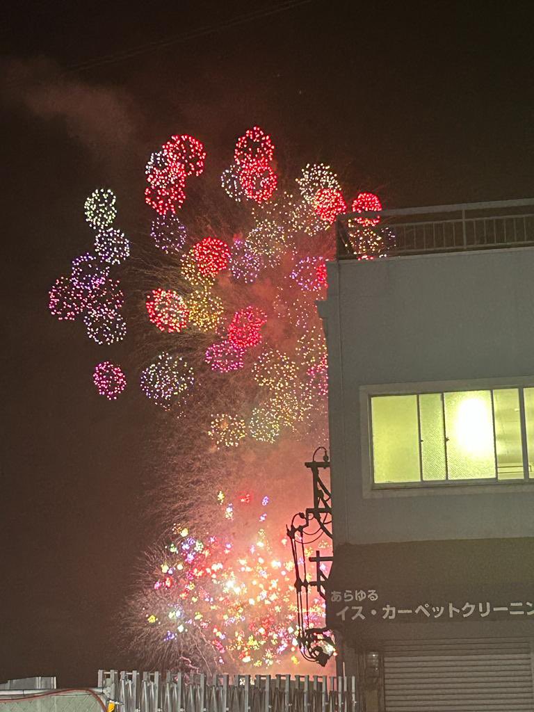 187Lupin's tweet photo. Hana-bi, Osaka 08/23 https://t.co/ehQB1qDDfN