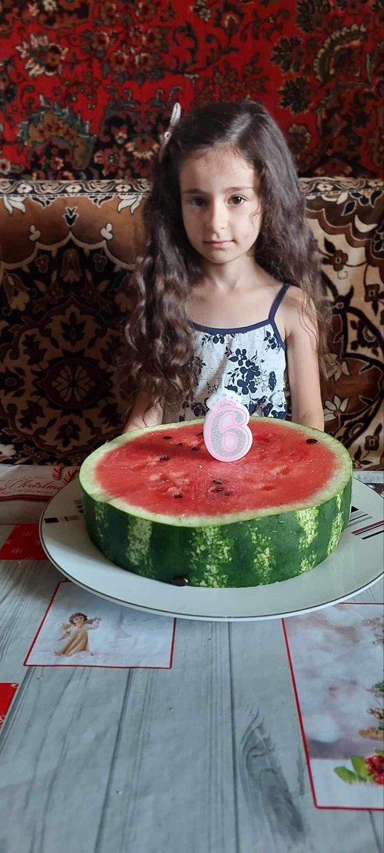 Kornelij's tweet photo. This is what a birthday looks like in #Artsakh blockaded by #Azerbaijan dictatorship. 
No food, no medicine, 30 thousand  #Armenian children eating once a day, mostly only bread.
#StopArtsakhGenocide 
#StopArtsakhBlockade https://t.co/6KwbYVwUnm