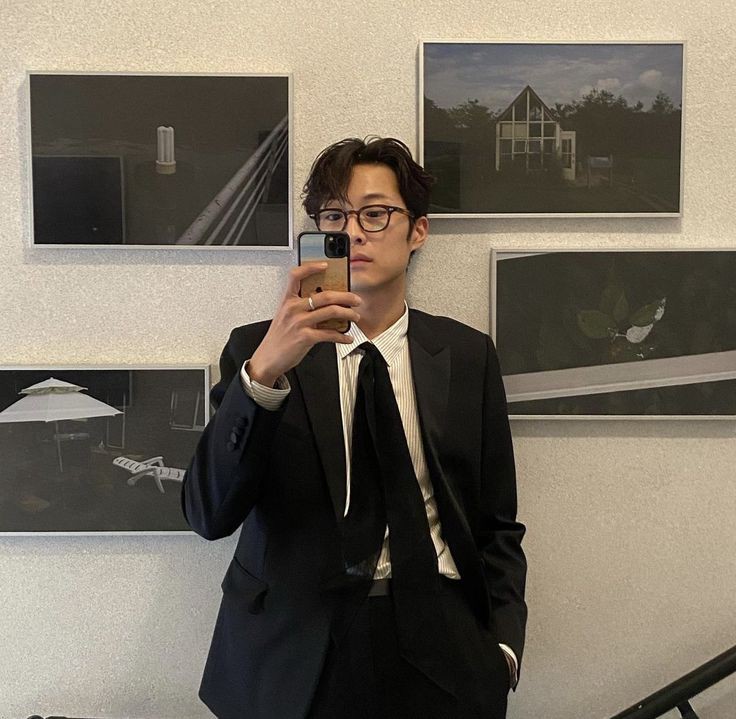 Lucas tweet media