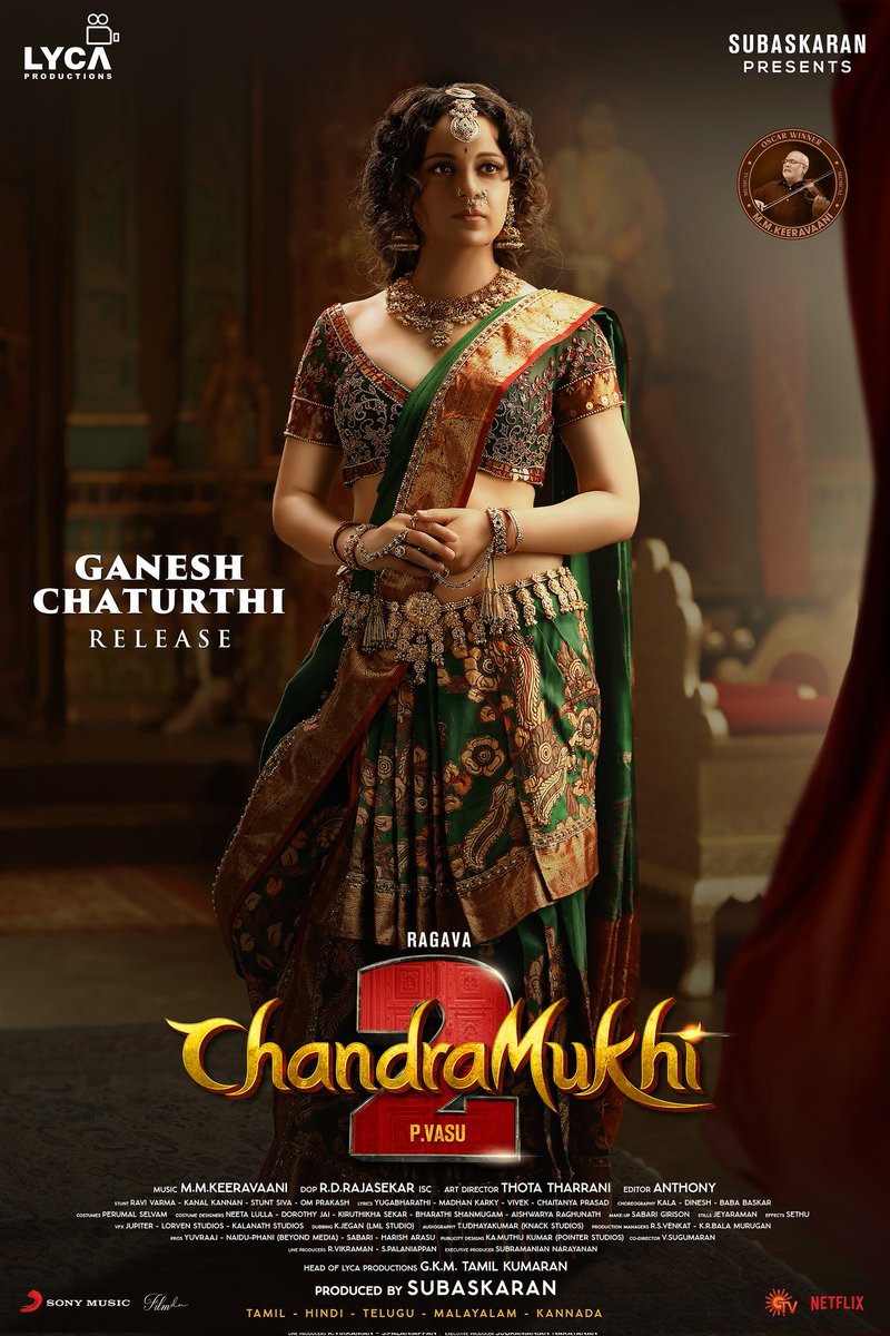 Ulaga_Cinema's tweet photo. gorgeous 1st look of #KanganaRanaut as Chandramukhi 👑💃 from #Chandramukhi2 🗝️
Releasing this GANESH CHATURTHI in Tamil, Hindi, Telugu, Malayalam & Kannada! 🤗
#PVasu @offl_Lawrence @KanganaTeam
#KanganaRanaut #ActorLawrence https://t.co/2T60LL192J