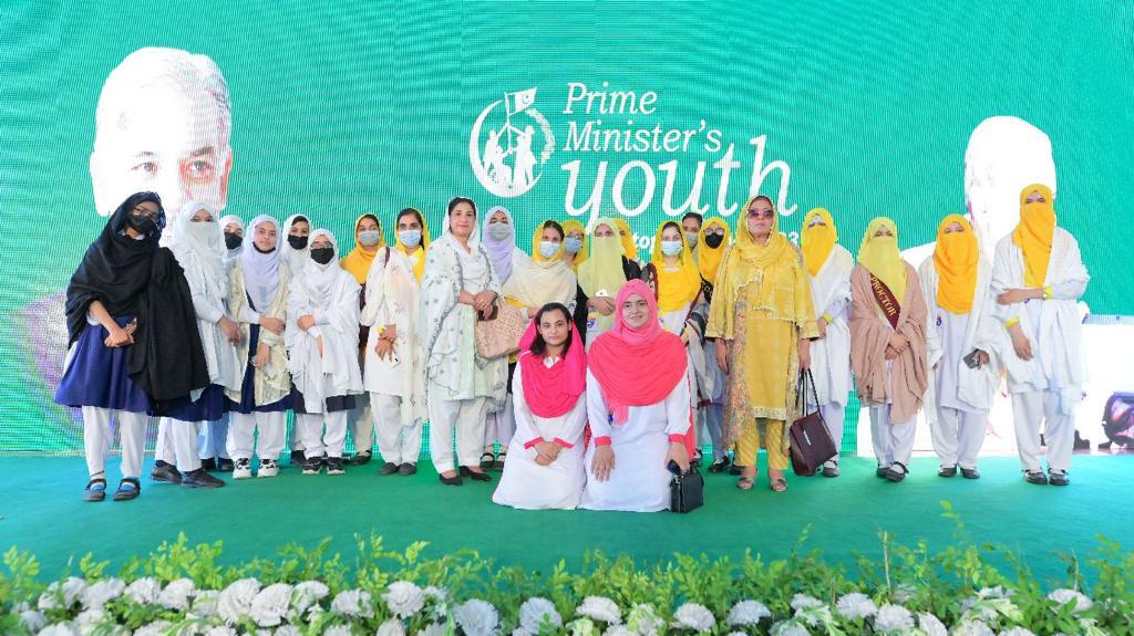 atta5050khan's tweet image. The atmosphere at the sporting venues is electric, with cheering crowds creating an unforgettable ambiance
#PMforYouth
#PMYouthProgramme