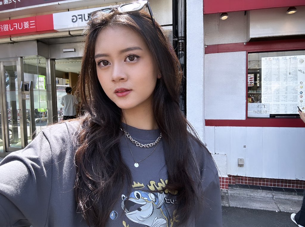 Angelina Christy tweet media