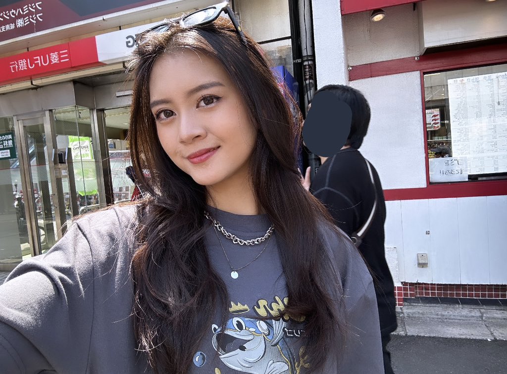 Angelina Christy tweet media