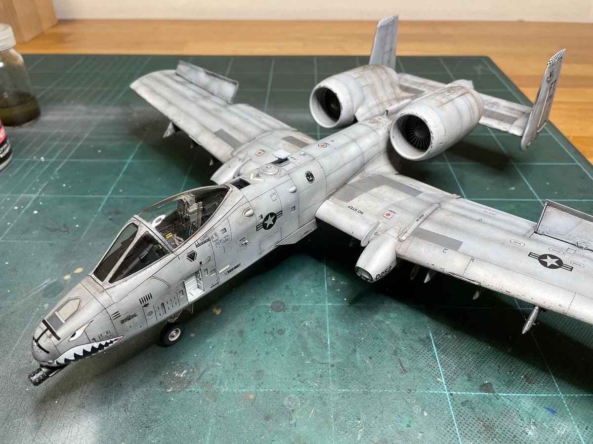 wakky1114's tweet image. Academy1/48A-10Thunderbolt Ⅱ進捗。キャノピーを取り付けるとそれっぽくなって来ます。完成まであと少し...か？
#Academy
#a10thunderbolt