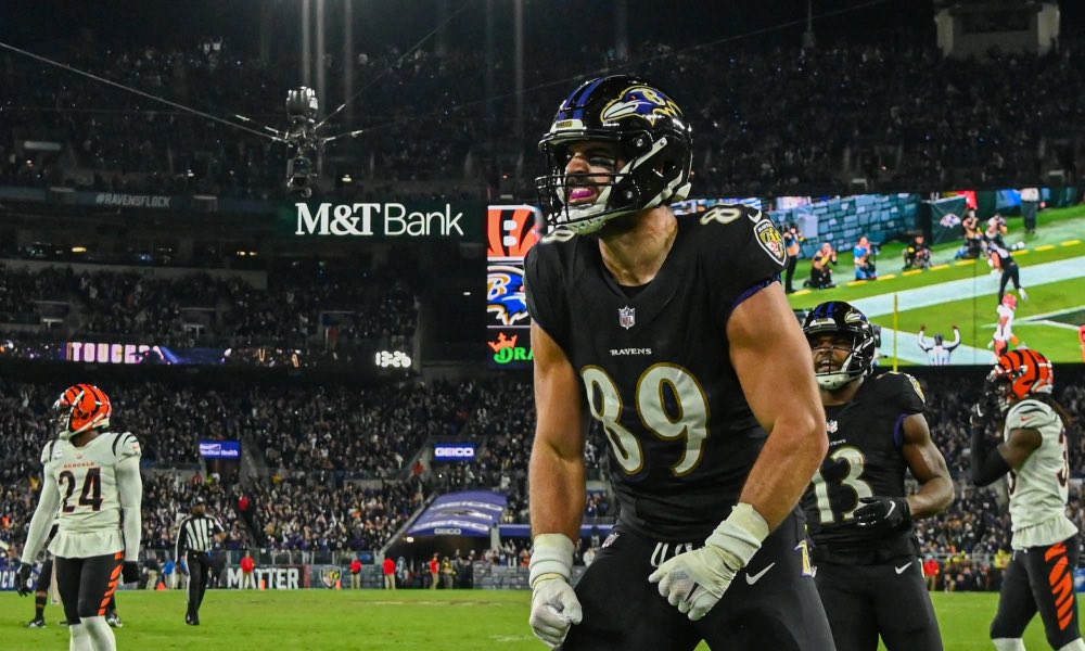MickeyZizzy's tweet photo. A special Guest!? Ravens fan Jacob Watkins joins us briefly to talk all about the AFC North. He knows his facts! Also listen for the Top Fantasy TE! Hit those links! 

📺: https://t.co/L8NxRduSFt

🎙️: https://t.co/dbQhP0cVLc https://t.co/kMjNTaaRQ6