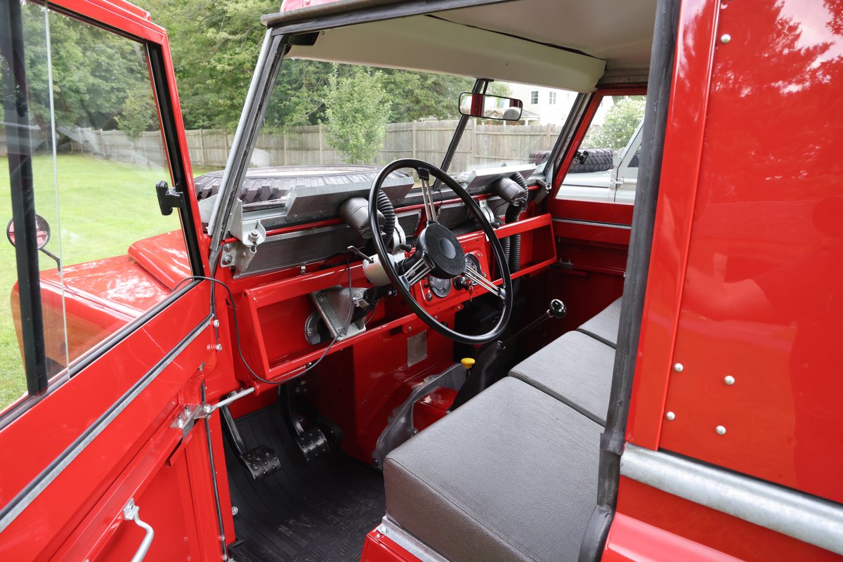 N_Am_Overland's tweet photo. 1964 Series IIA Station Wagon
#landrover #poppyred #carcolor #fullrestoration #classicbritishcars #automotive #automotivephotography #serieslandrover #cars #seriesiia https://t.co/FbF7Z9A1b3