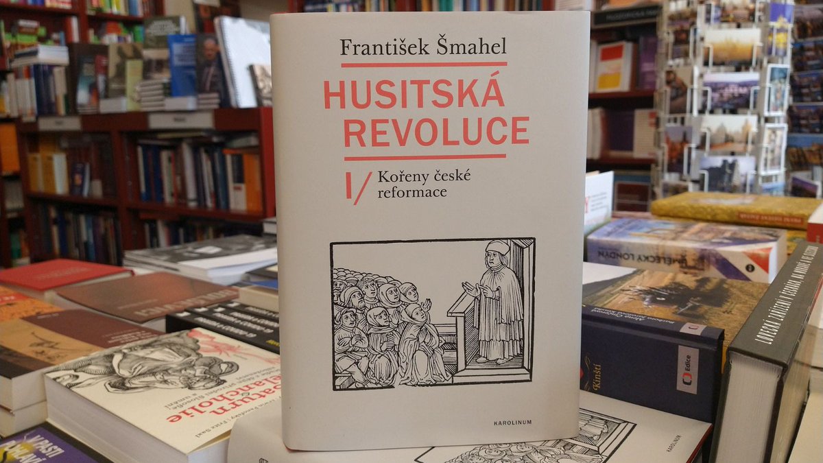 KarolinumBooks's tweet photo. Dnes bychom v krátkém výběru rádi připomněli knihy uznávaného medievisty Františka Šmahela. Letos Nakladatelství Karolinum vydalo třetí, přepracované a doplněné vydání Husitské revoluce ve dvou svazcích a v nové grafické podobě.
#dejiny #historie #ceskedejiny #husite #stredovek https://t.co/3xkvfw4m2l