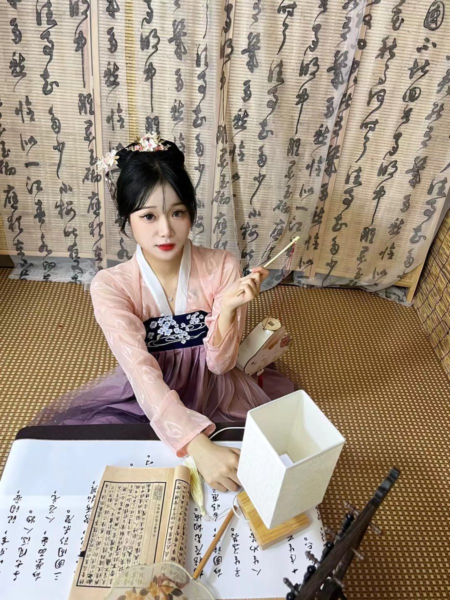 Wegnerlovee's tweet photo. 公子，意下如何 https://t.co/neHY4pZbfl