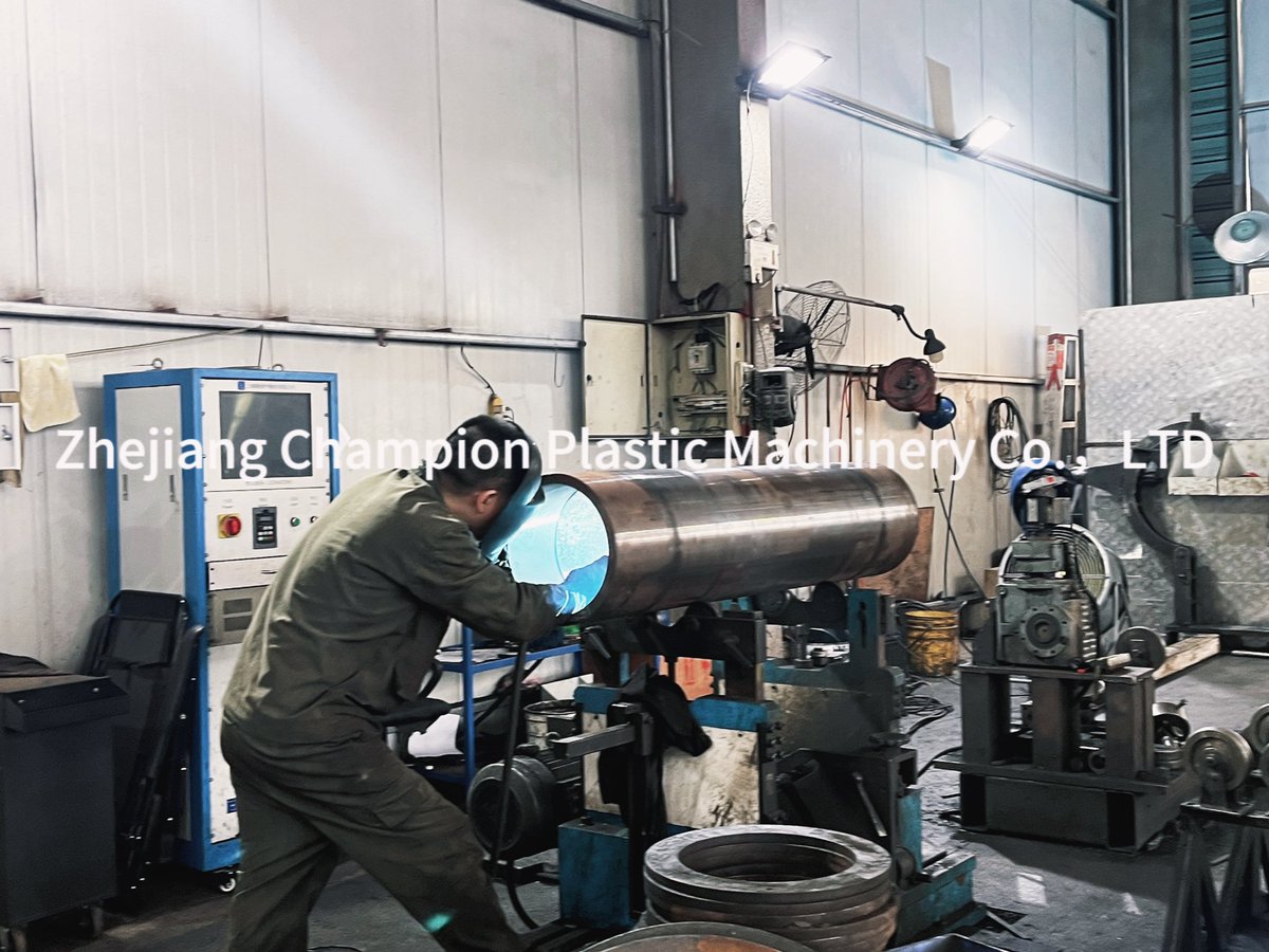 RachelPan0127's tweet image. #extruder
#extrudingmachine
#extruders
#plasticmachine
#plasticextruder