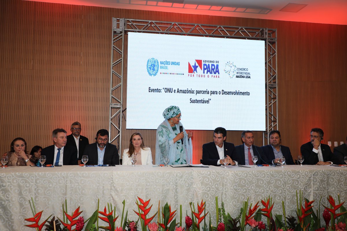 AminaJMohammed's tweet photo. Our partnership for the Amazon must be transformative, placing local communities at the center while protecting the forest.

In my visit to Santarém, I see the huge potential for investments in people and nature through a green economic transition. https://t.co/pfneZ1lEqx