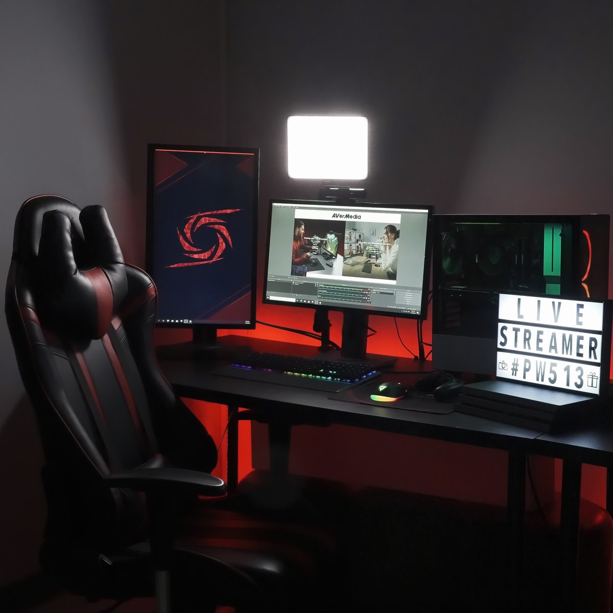 AVerMedia_DE's tweet photo. 🎮 Lass deine Spiele &amp; Streams leuchten🌟 Level up mit #AverMedia!

#GameWithAverMedia #QualityGaming #LiveStreaming https://t.co/uCHNanjOPe