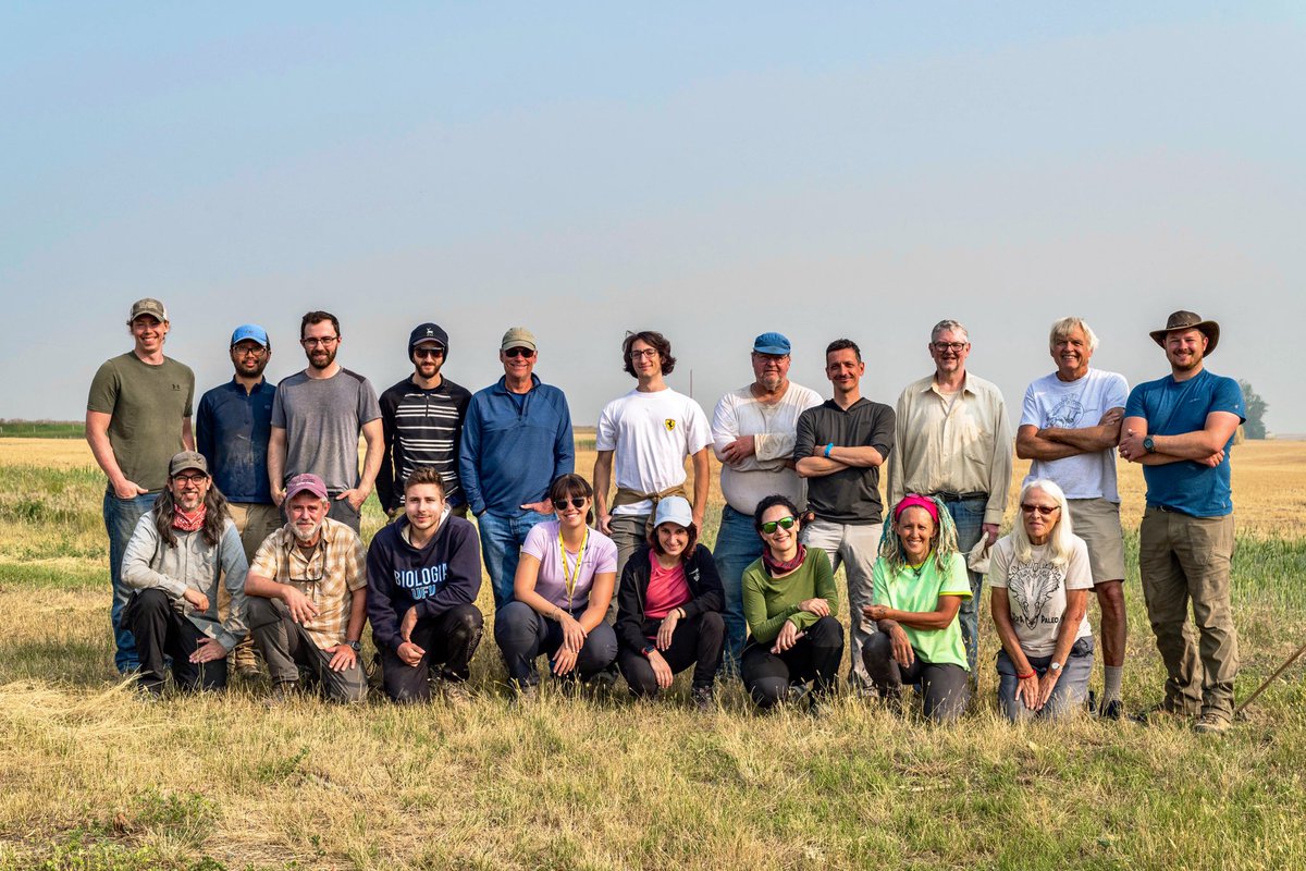 DavidEvans_ROM's tweet photo. It’s a wrap for our @ROMtoronto fieldwork in Alberta #SADP2023! We had an awesome season. I can’t thank our AMAZING crew enough— it takes a heck of a lot of teamwork to dig #dinosaurs & I’m so grateful for their hard work. Stay tuned for updates on the skulls. 📸 @funstonpaleo https://t.co/ND1wtoT1Xp