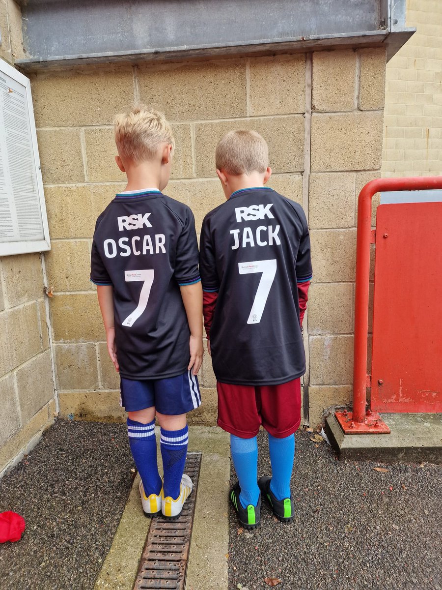 Corrine0392's tweet photo. My Oscar at the match with his Dad and best friend Jack!!! They are so excited for the first game back, and in their new kits!! Have a great time boys @CAFCofficial #cafc #MatchDay https://t.co/xNH4eBjfDG
