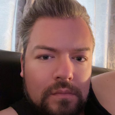 jamielawrence87's tweet photo. #NewProfilePic https://t.co/XJfjzShzZ8