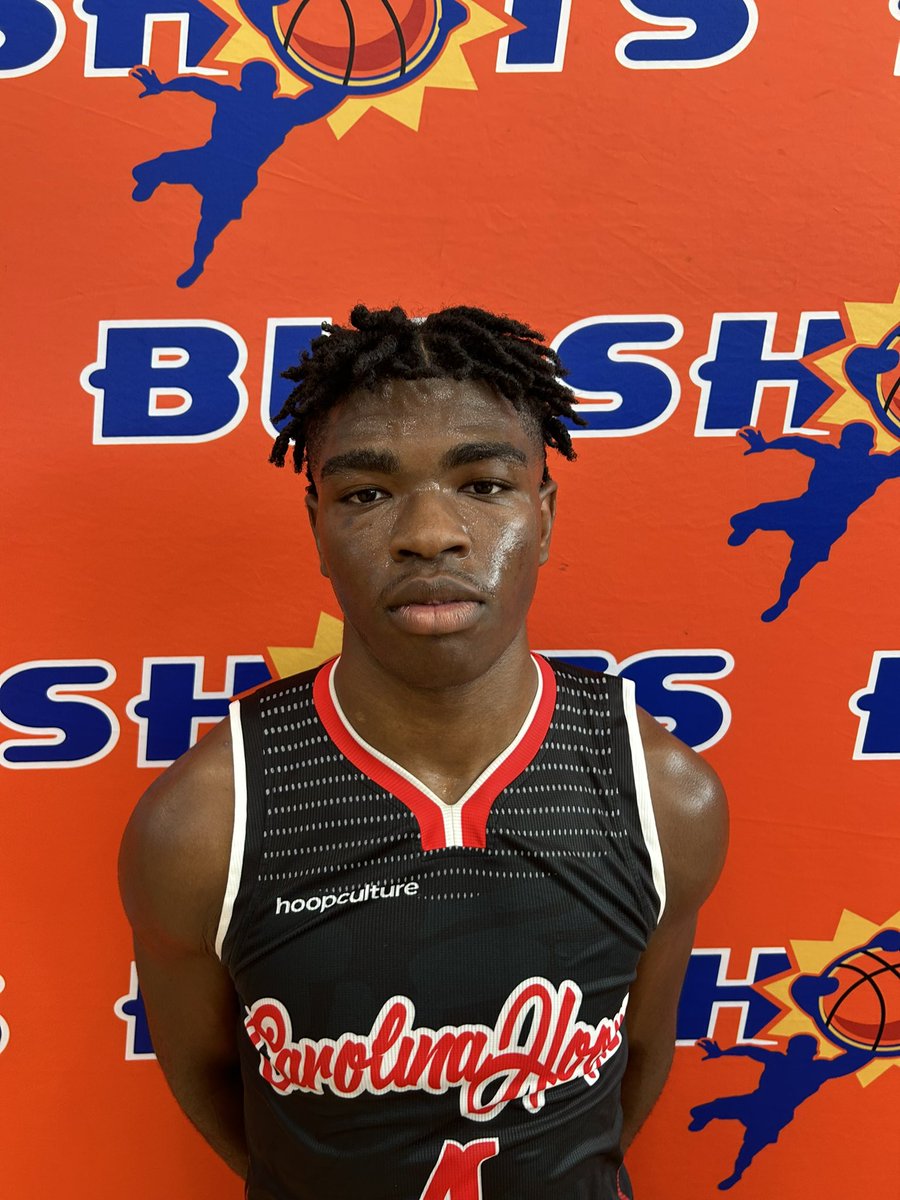 BigShotsGlobal's tweet photo. #BIGSHOTS #CharlestonFinale

16u

Carolina Hoopz 78
4 Mel Teal 18
8 Damon Junior 18

South Kings 58
11 Cayman Arrayo 19 https://t.co/aYIBhT2Dlc