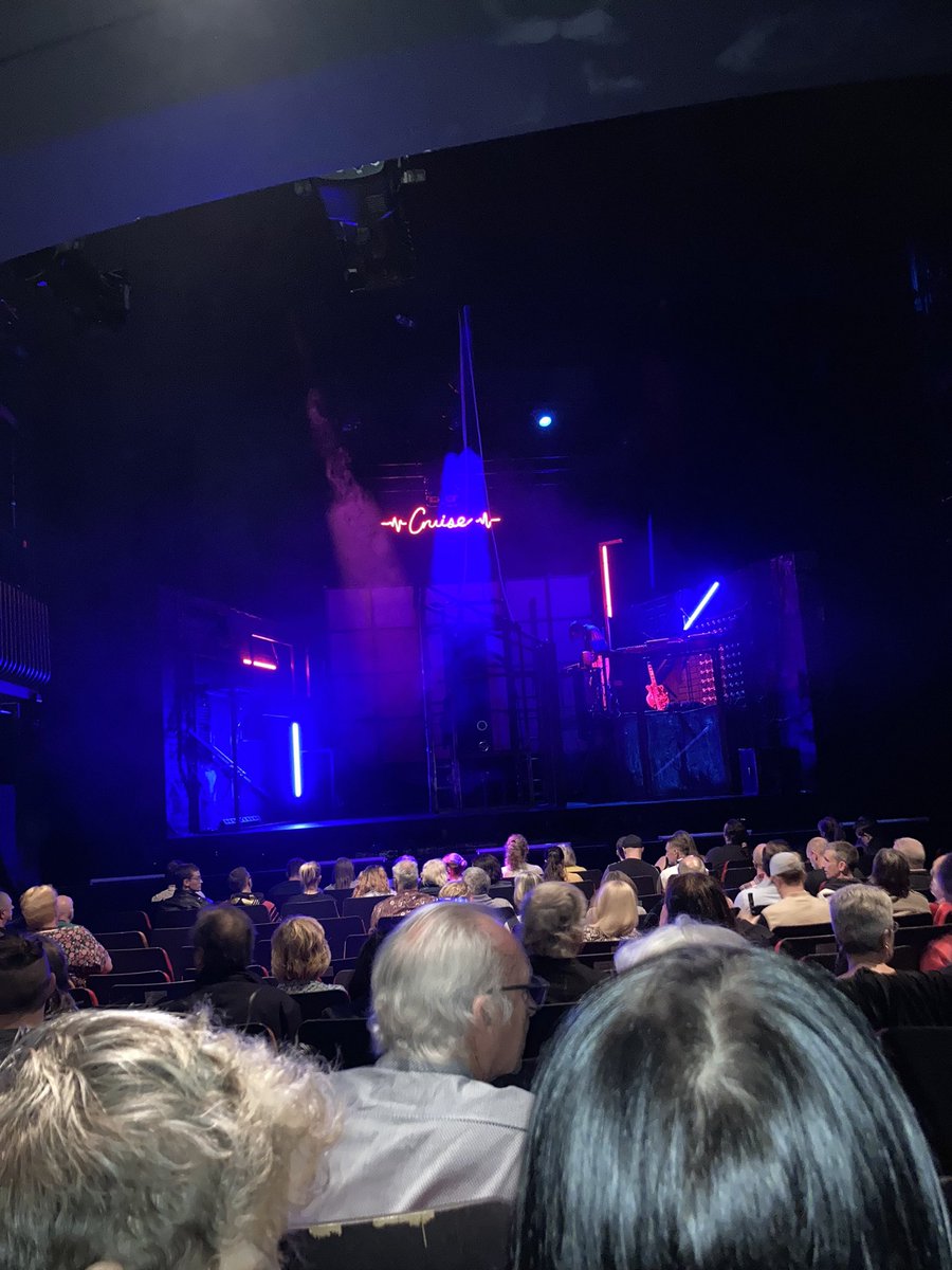 The Theatre Geek (@thetheatre_geek) on Twitter photo Back in Manchester so now time for a visit to <a href="/CruiseThePlay/">Cruise The Play</a> <a href="/HOME_mcr/">HOME</a> before drinks and a catch up with the infamous <a href="/GrungeRockGirl/">Ruth Murray</a>
Whatβs everyone else up to today/this weekend? Back in Manchester so now time for a visit to <a href="/CruiseThePlay/">Cruise The Play</a> <a href="/HOME_mcr/">HOME</a> before drinks and a catch up with the infamous <a href="/GrungeRockGirl/">Ruth Murray</a>
Whatβs everyone else up to today/this weekend?