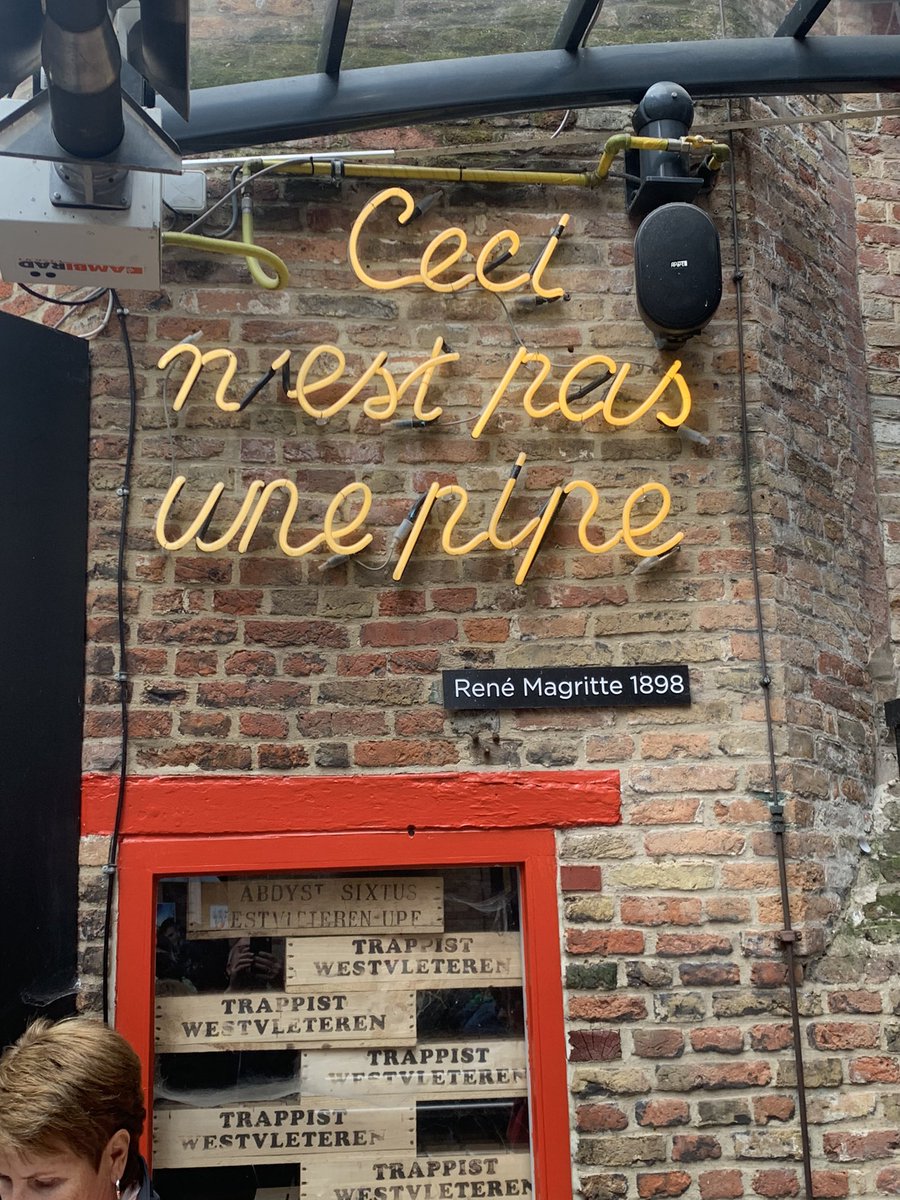 Ik moet ineens aan <a href="/freekjonge/">freek de jonge</a> denken……🤩