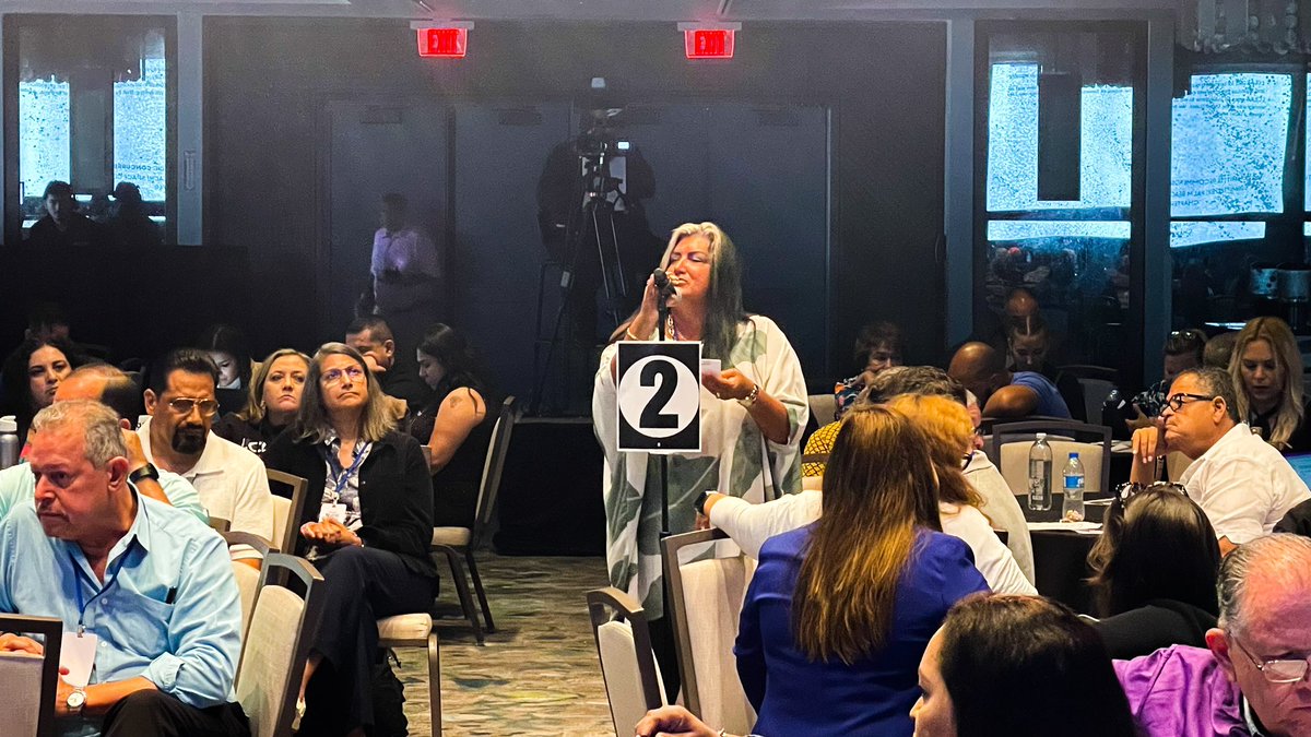 Cesar Moreno Perez (@profe_c) on Twitter photo .<a href="/AFTunion/">AFT</a> delegates <a href="/LCLAA/">LCLAA</a> convention took to the floor on several ocaciones to defend & reaffirm the equal rights of women, immigrants, workers, & families regardless of immigration status. AFTs EVP <a href="/AFTEVPDeJesus/">Evelyn DeJesus AFTExecVP πΊπΈπ΅π·ππ©π»βπ«βͺοΈ</a> calling for the ratification of the Equal Rights Amendment. .<a href="/AFTunion/">AFT</a> delegates <a href="/LCLAA/">LCLAA</a> convention took to the floor on several ocaciones to defend & reaffirm the equal rights of women, immigrants, workers, & families regardless of immigration status. AFTs EVP <a href="/AFTEVPDeJesus/">Evelyn DeJesus AFTExecVP πΊπΈπ΅π·ππ©π»βπ«βͺοΈ</a> calling for the ratification of the Equal Rights Amendment.