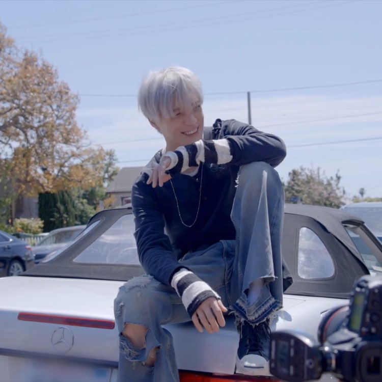 โดนแซวว่าโกลบอลสตาร์น่อเขินตายิ้มโผล่เลย .◜◡◝