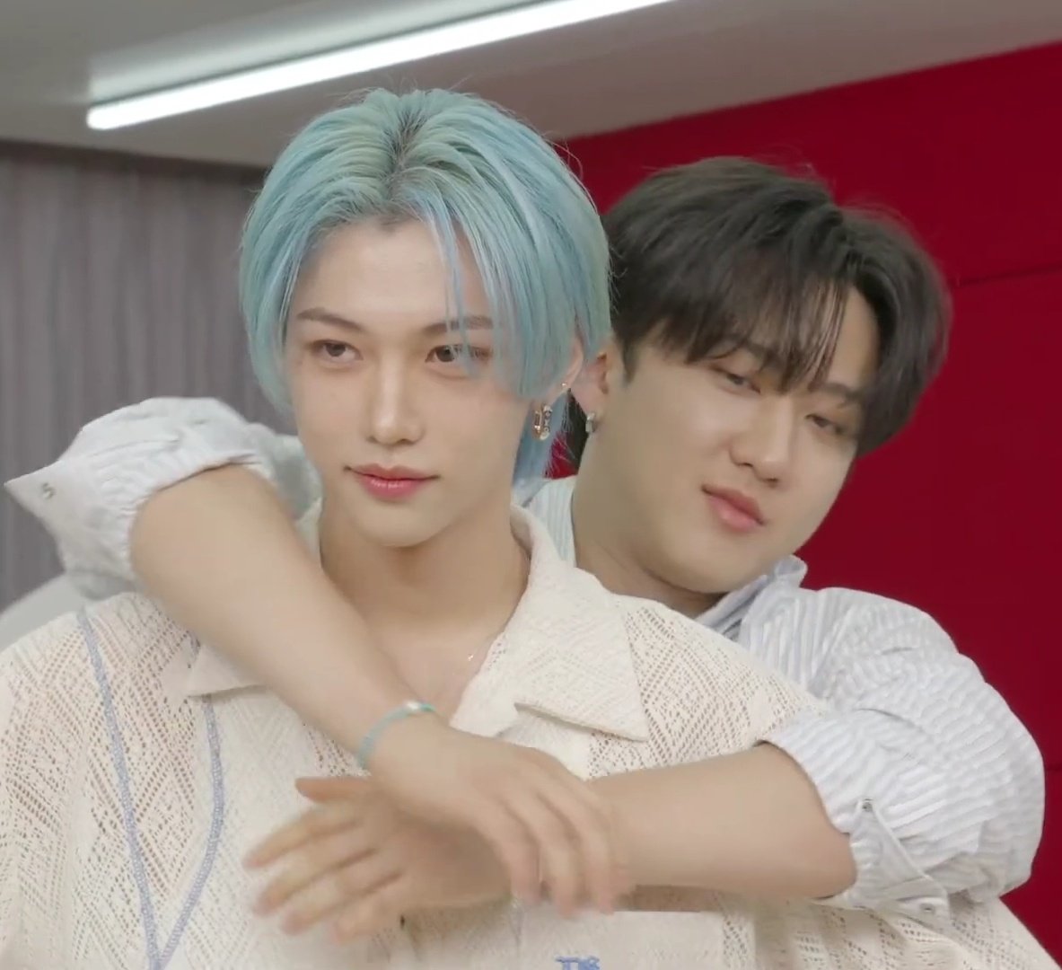 I'm super shy

#changlix #felix #changbin #straykids 
#필창