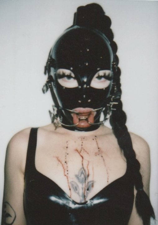 shinygoth666's tweet photo. I’m bringing HER back. https://t.co/xe2Nj390PH