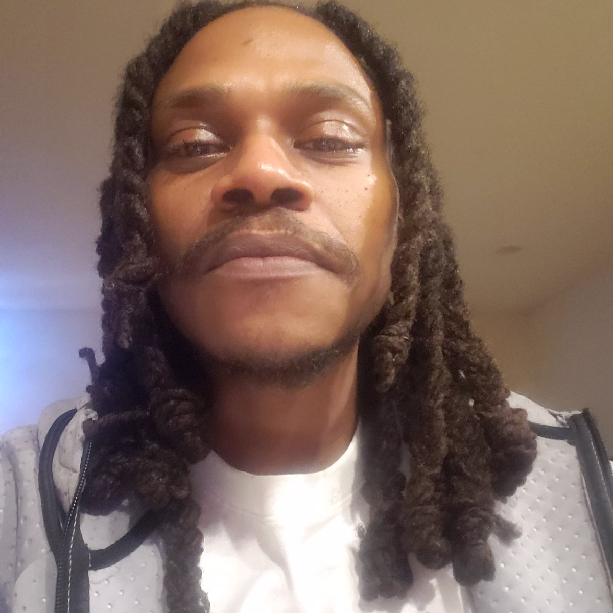 Turn_Up_1x's tweet photo. @jadorejontele 36 #highshit #chi https://t.co/V5SG59SId7