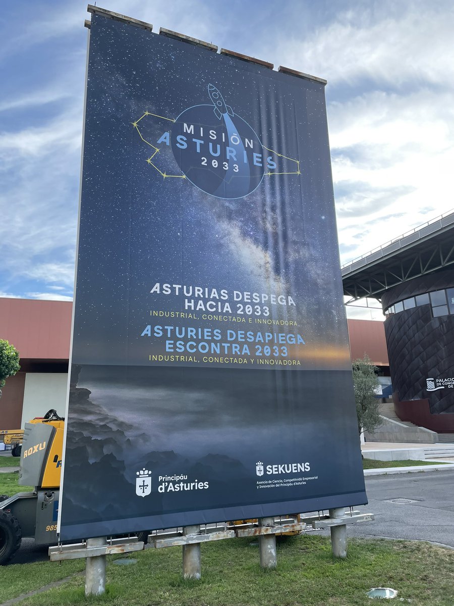 IdonialTech's tweet photo. Despegamos desde nuestro rincón en el Pabellón de @GobAsturias #66Fidma! Aterriza en la tecnología de #Asturias y no te pierdas nuestros desarrollos en robótica, materiales fotoactivos e impresión 3D! 
#MisionAsturias2033 @SCTAsturias https://t.co/O4mx5Bz9eU