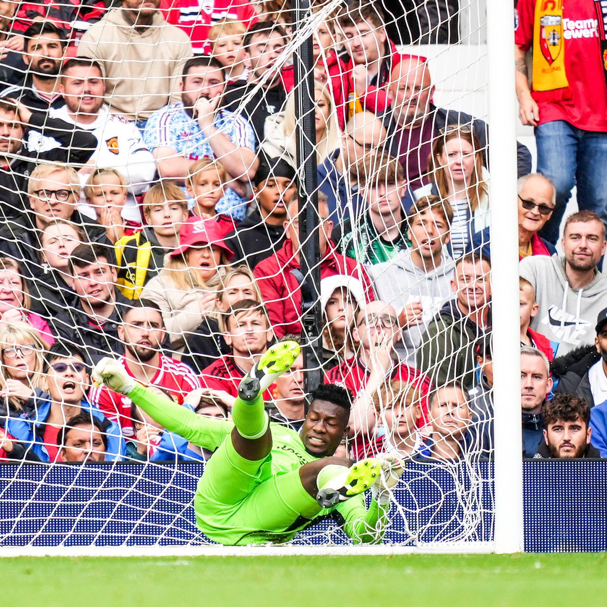 LFCTransferRoom's tweet photo. Better than Alisson apparently😭😭 https://t.co/iXCmLXCbGH