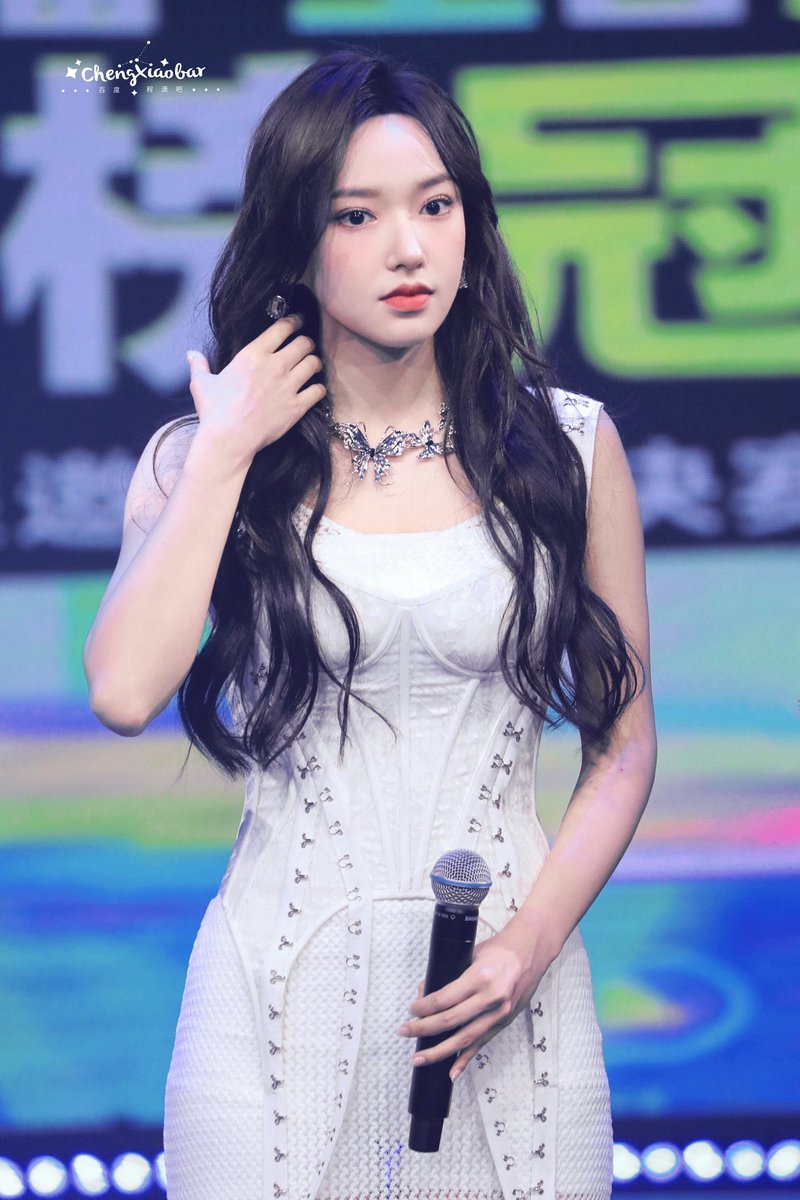 chengxiaobar's tweet photo. 230805 Taobao  live broadcast of "Honor of Kings"

CG Goddess👸🏻

#ChengXiaoHonorOfKings
#ChengXiao #성소 https://t.co/5o5bu4GeB5