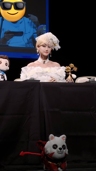 Twitterのコスプレ画像2