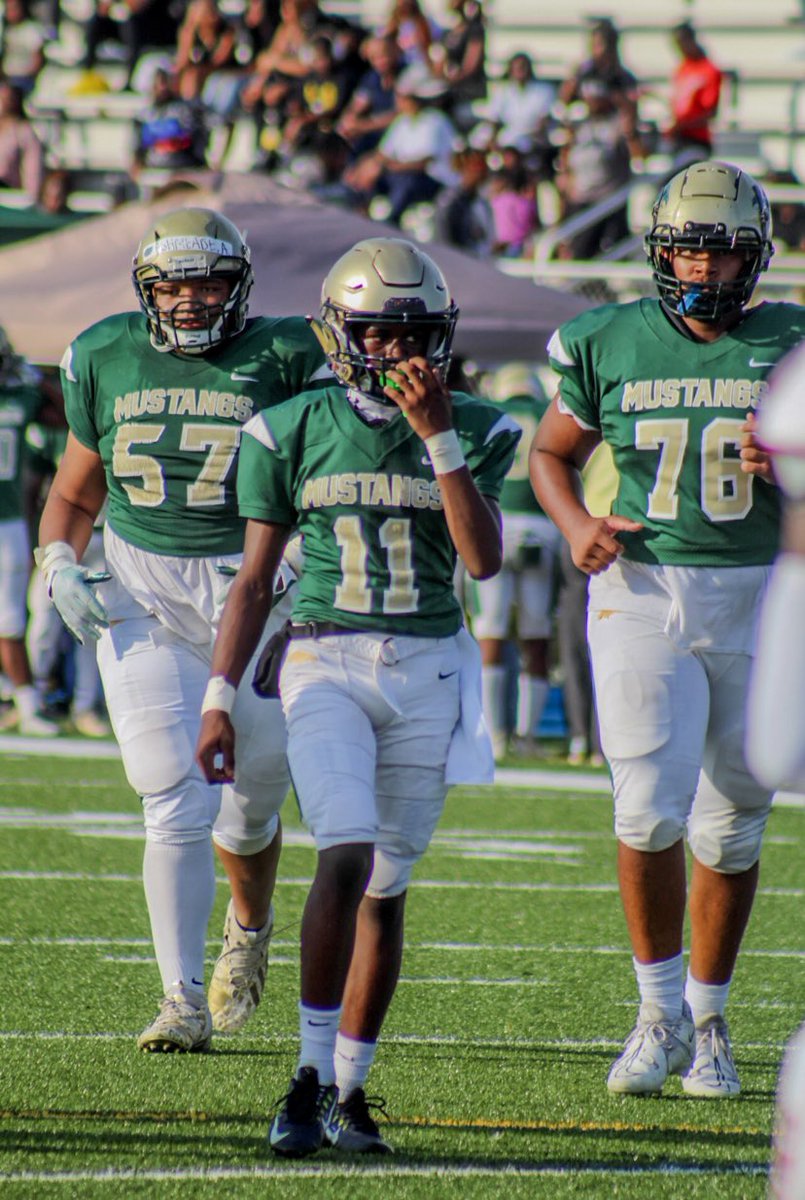 QB1 Morrow Hs. <a href="/QBHitList/">QBHitList.com</a> 
<a href="/RecruitGeorgia/">Recruit Georgia</a> <a href="/deucerecruiting/">Deuce Recruiting✌️</a>