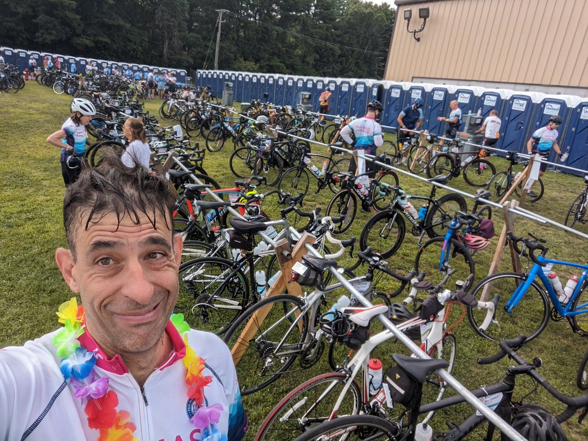 joshmc37's tweet image. .@JoshMullen3 thanks for your inquiry. Gotta give the people what they want.  I feel like even a notoriously tough grader like @NUTC_Amherst would give the portopotty situation an A+ here at the #pmc2023. #crushingcancer