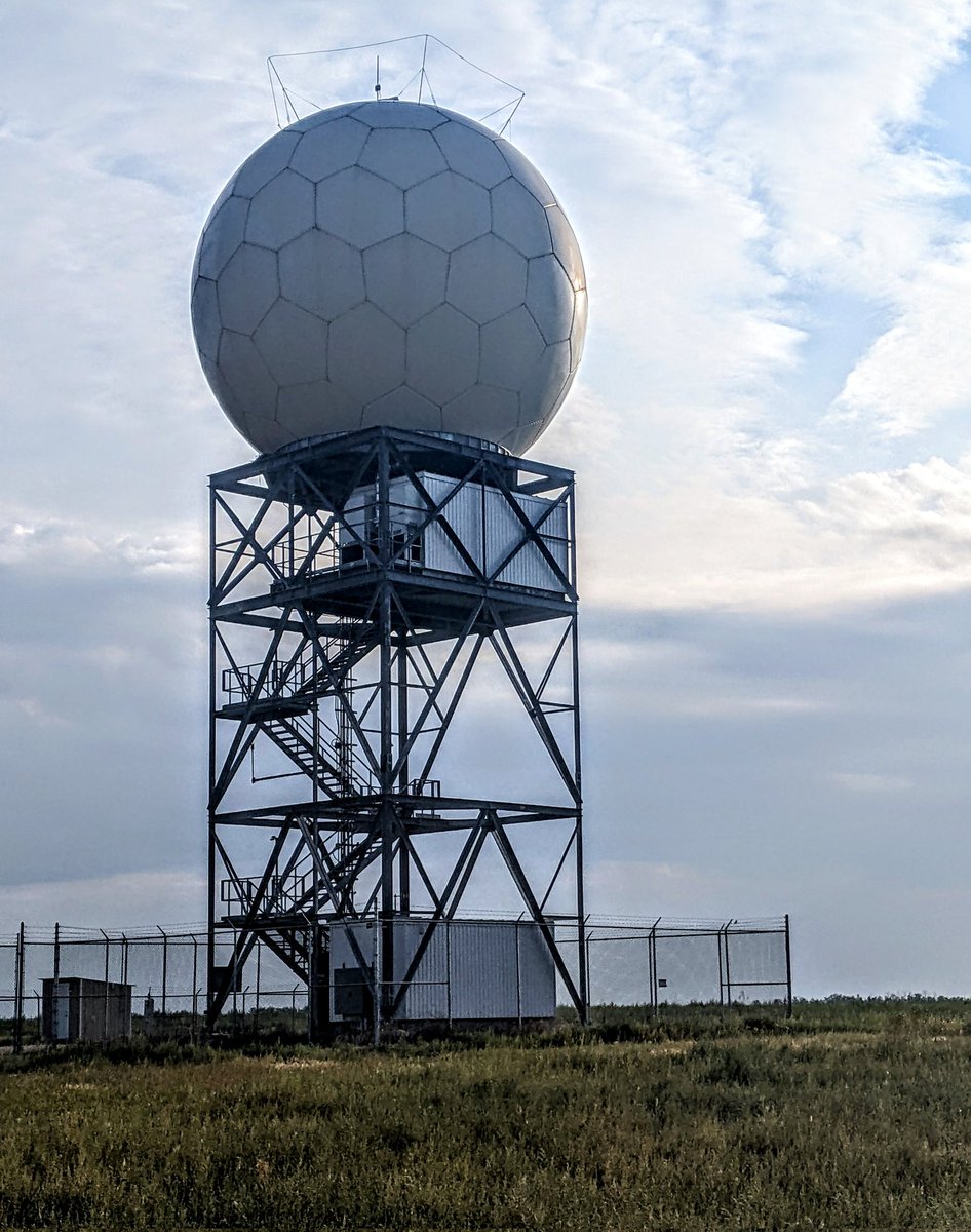 wxdog's tweet photo. Checking out the #weather #radar north of #Radisson, SK. It's a lot bigger than the old one. #skstorm #weather https://t.co/PkGjOmwx6K