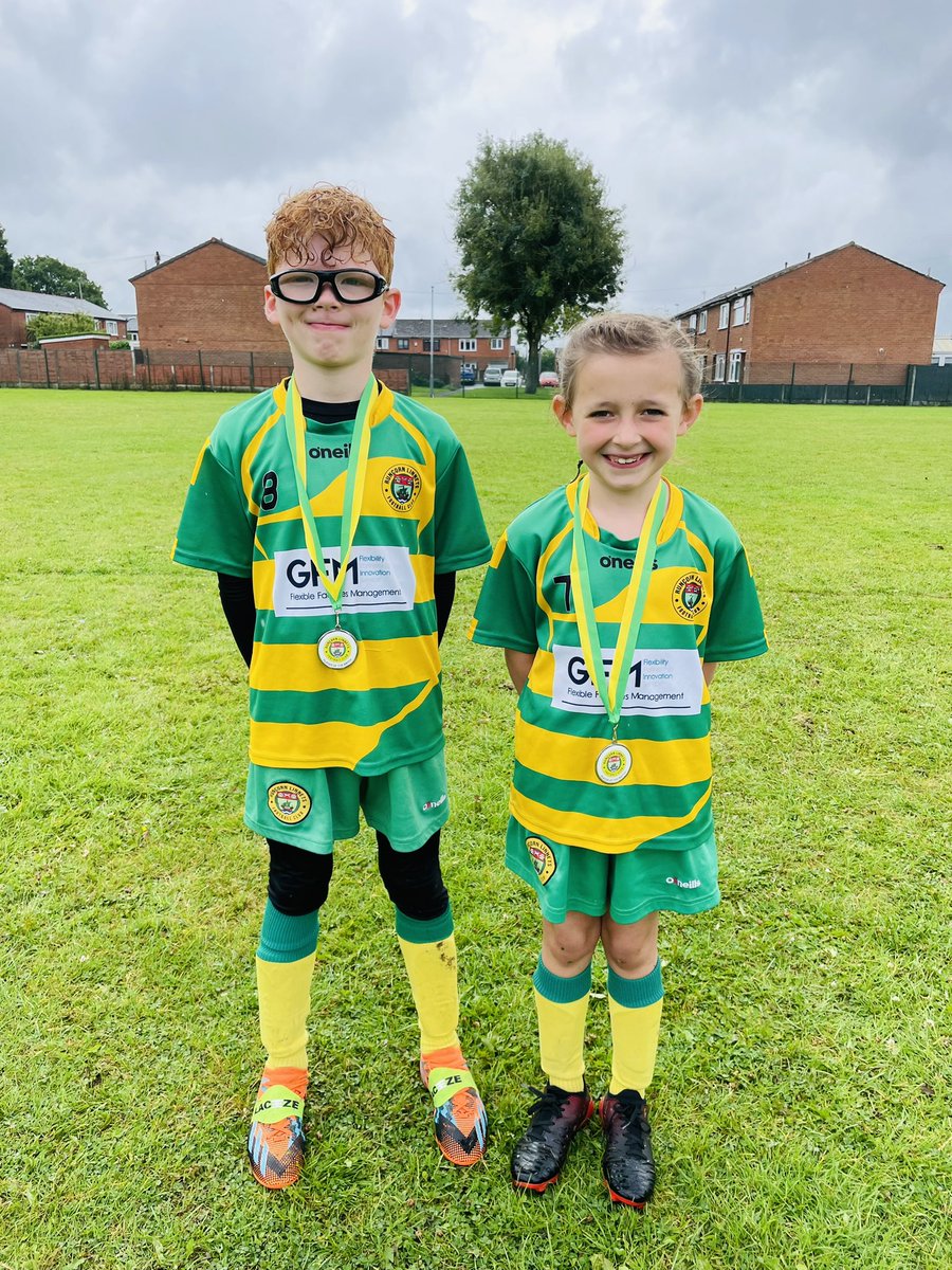 LinnetsU10's tweet photo. Great game for the Yellows v @VulcanJuniorsFC Titans.
Short on numbers meant the team all had extra match time &amp; positions. 
Two POTM today:
Olbie covered the pitch superbly across numerous positions. 
Mia played one of her best games and unlucky not to score several goals. https://t.co/ZdnLkFIEv3