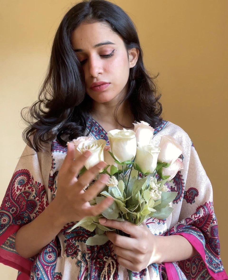 Tell me something nice, like flowers and sky 🌷🌺🌸