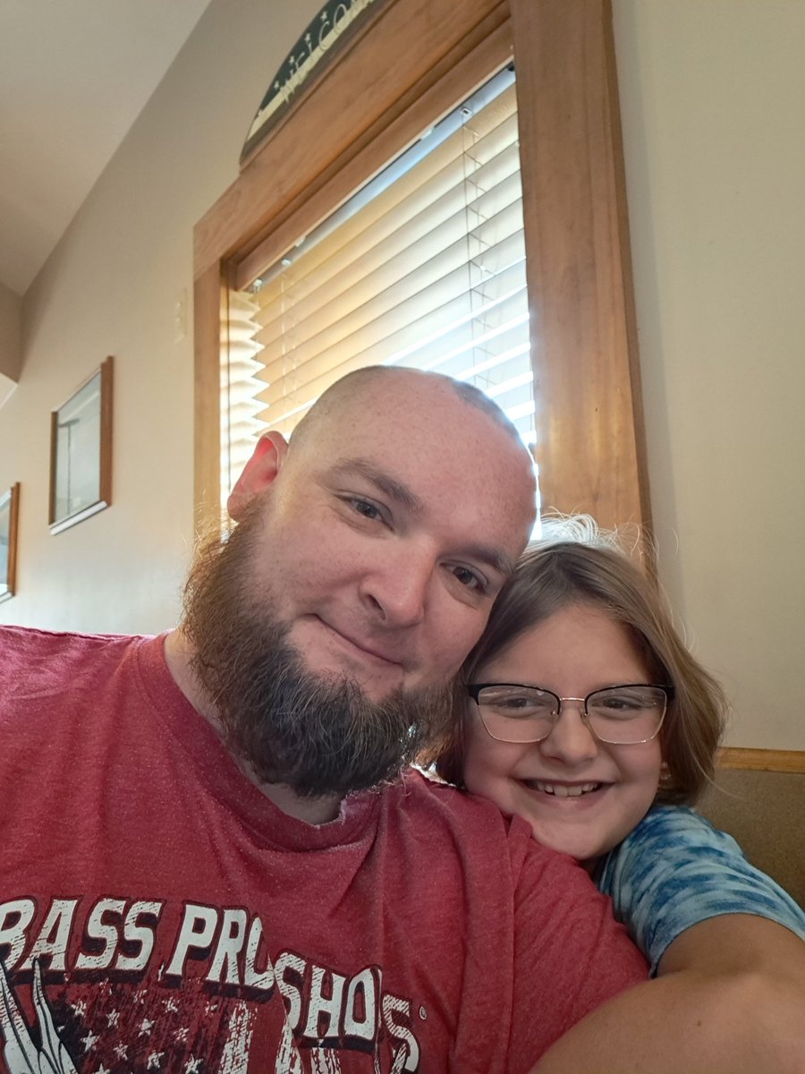 Anthony Knotts tweet media