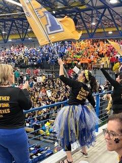 NoronaSelvidge's tweet image. More tiger pride picts
#MCSDBetterTogether