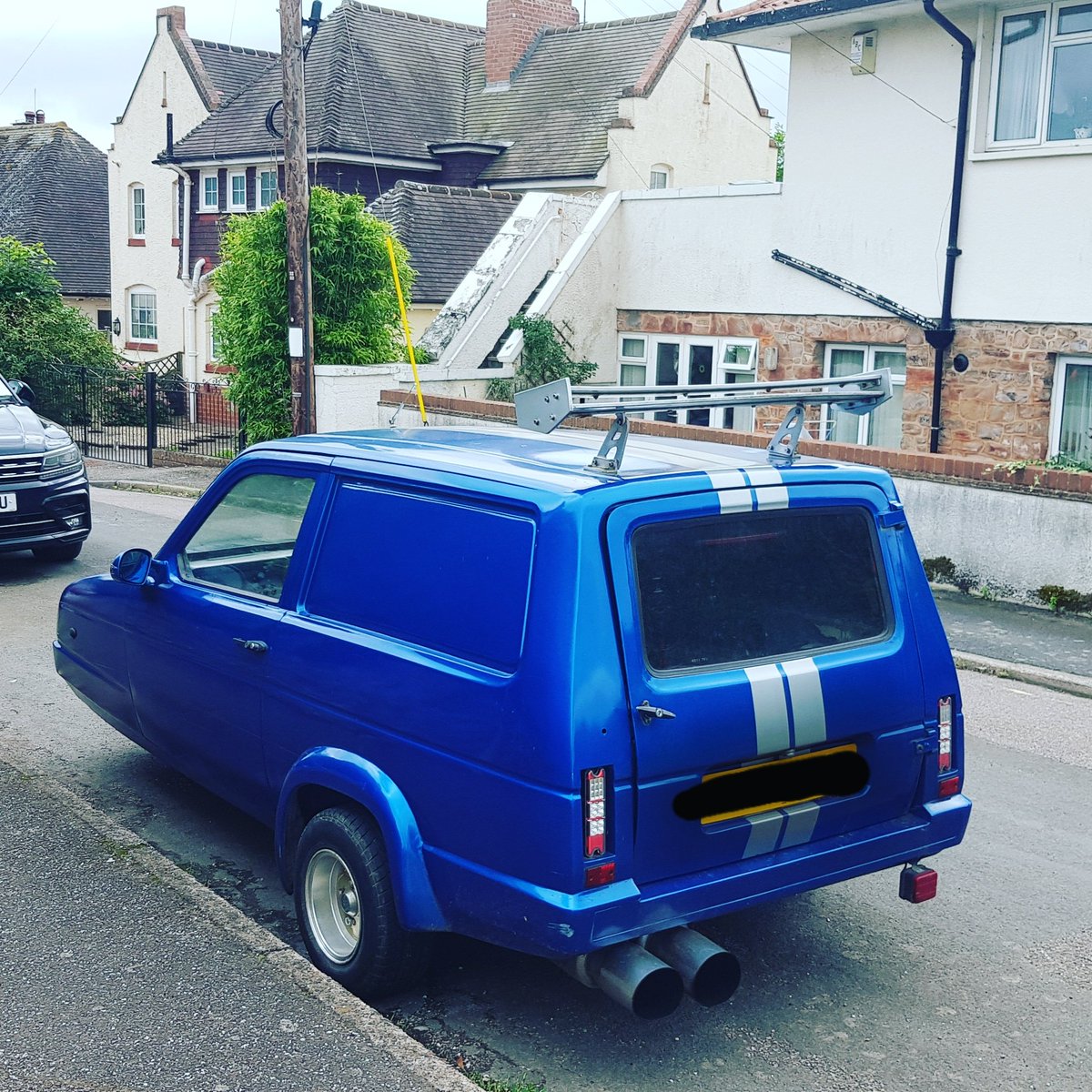 Damian_Quinn666's tweet image. Always fun to see a souped up Robin Reliant. 
#3wheeler #robinreliant #boyracer #soupeduprobinreliant