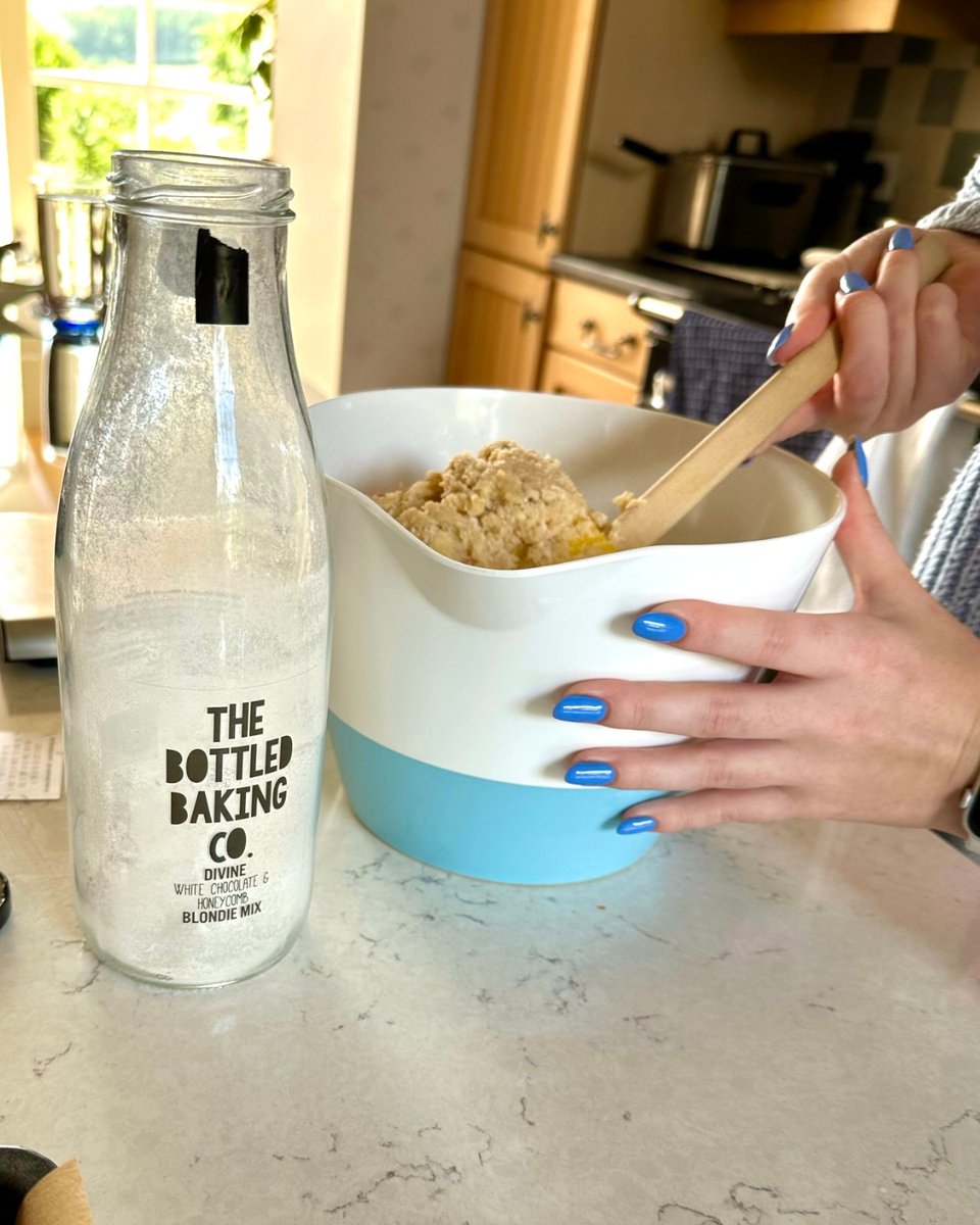 TheBottledBakingCo tweet media