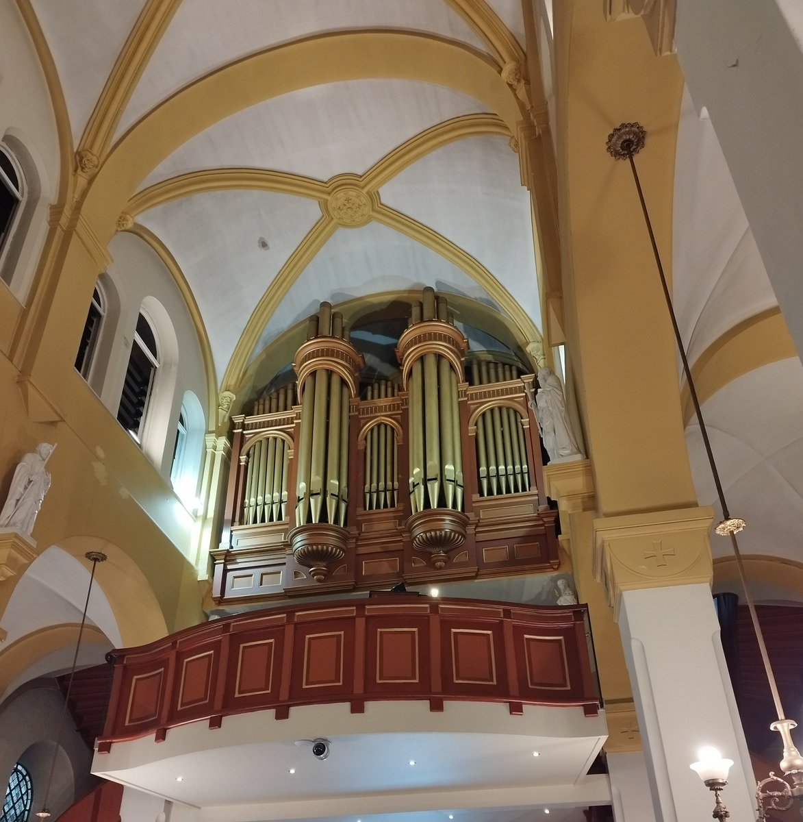 What a gift to hear Kirsten Sturm play #Franck #Hindemith #Tournemire as part of the #Bergen international #organ festival. A #concert full of heart, soul, delicacy, playfulness... Tusen takk! #playlikeagirl