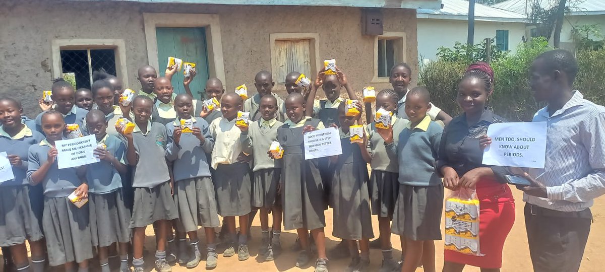 FrontlineCbo's tweet photo. No youths! No future!
#Makespaceforyouths #healthforall #padsforall #ourperiodsourpride #nextgenerationthinking https://t.co/tsJ1MYDdtX