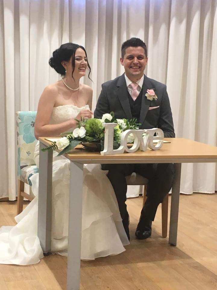 CopsonMatt's tweet photo. 6 years ago today. How time flies. For some reason she still puts up with me 🤣  😘 x x x https://t.co/9Z9eyachdN