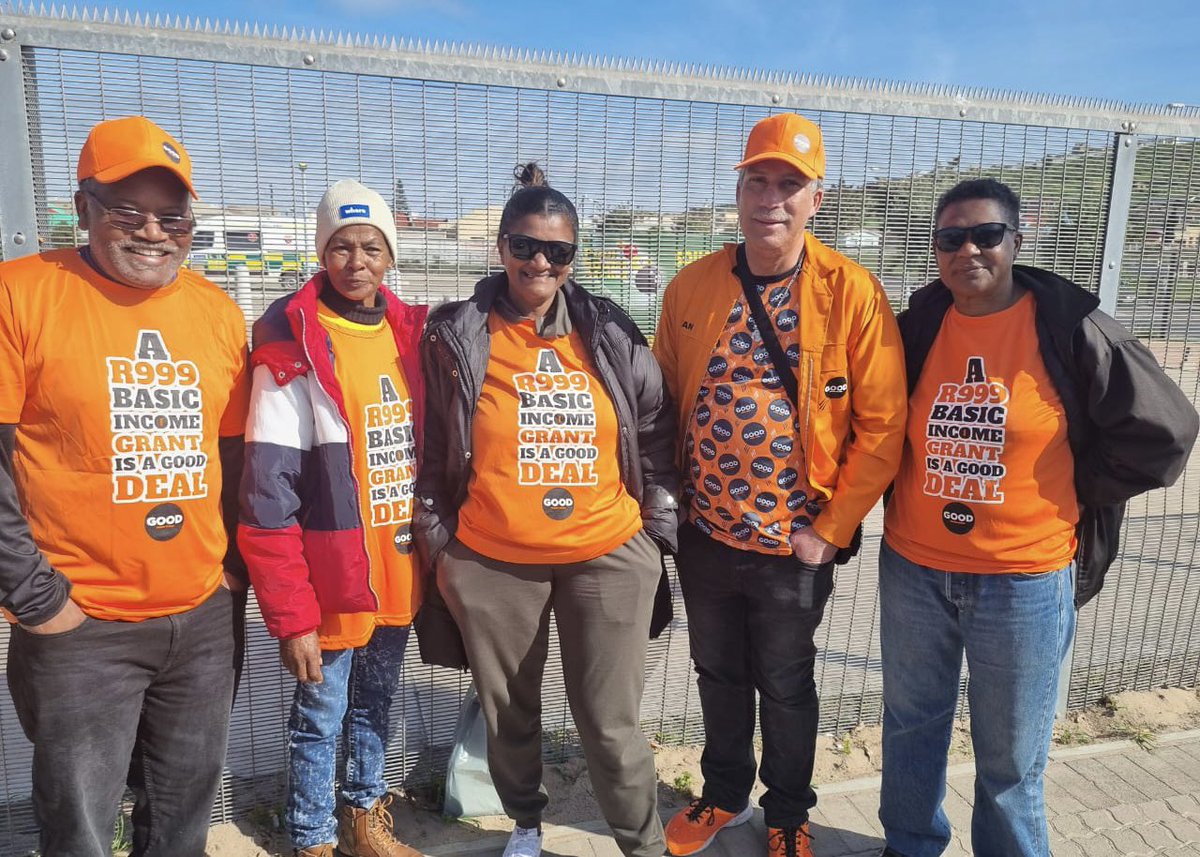 ForGoodZA's tweet photo. 🗳️ GOOD activists and councillors are promoting our #GOODdeal of a #BasicIncomeGrant of R999 per month. 

If you need a job and don't qualify for other grants, this is what you need.

To pay for your food and basic needs, keep you going, and uphold your dignity. #VoteGOOD https://t.co/VRB4hJ4Z0n