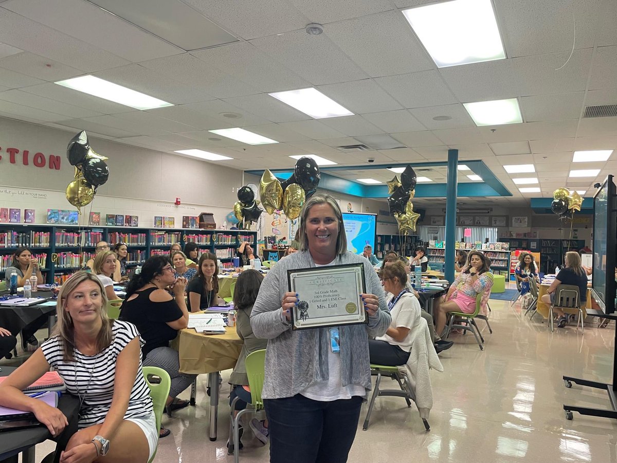 Dawn Sarnelli tweet media