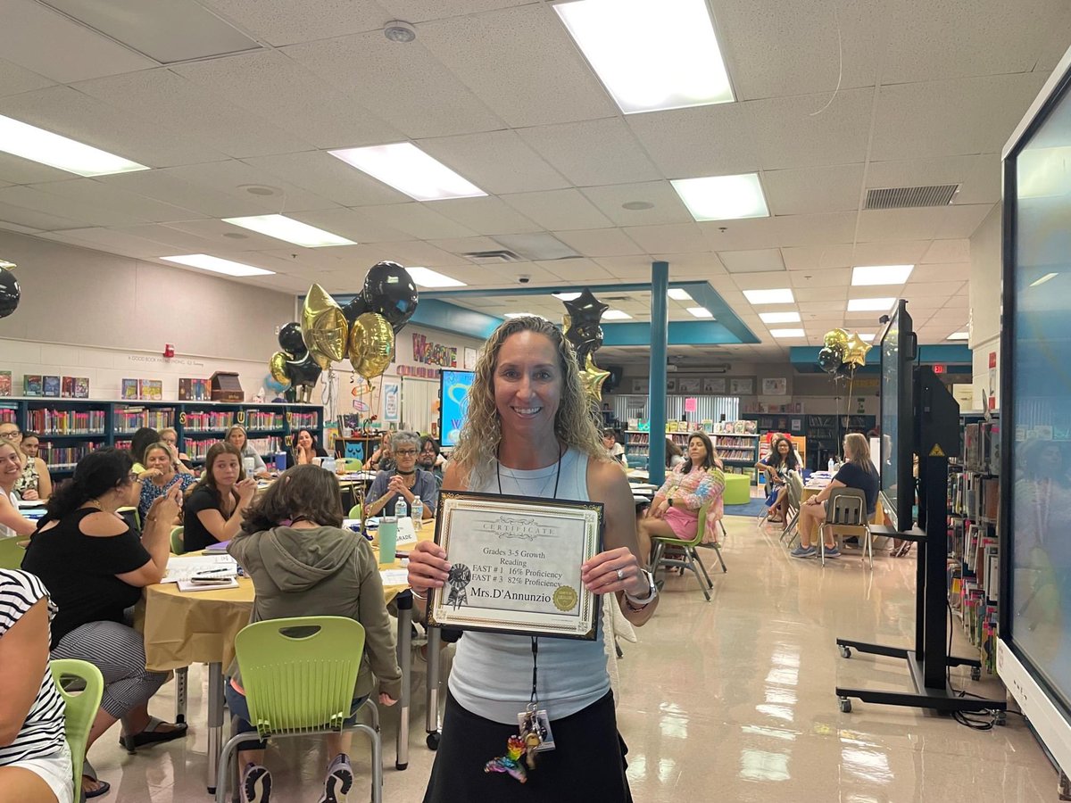 Dawn Sarnelli tweet media