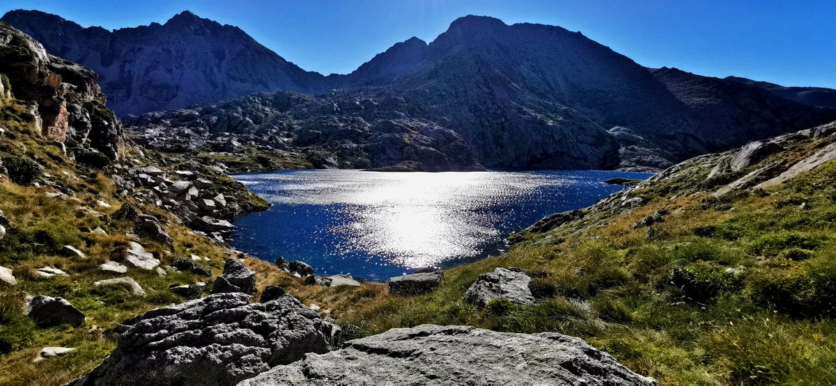 QuimetdelTet's tweet photo. Estany de Frescau 💙
#Frescau #VallFosca #Pallars #PallarsJussà #Pirineus #Catalunya #pnaiguestortes #estanys #paisatges #senderisme #muntanyes #camins #aigua #celblau
@visitvallfosca
@ViuJussa
@pnaiguestortes https://t.co/ba17dlBEQz