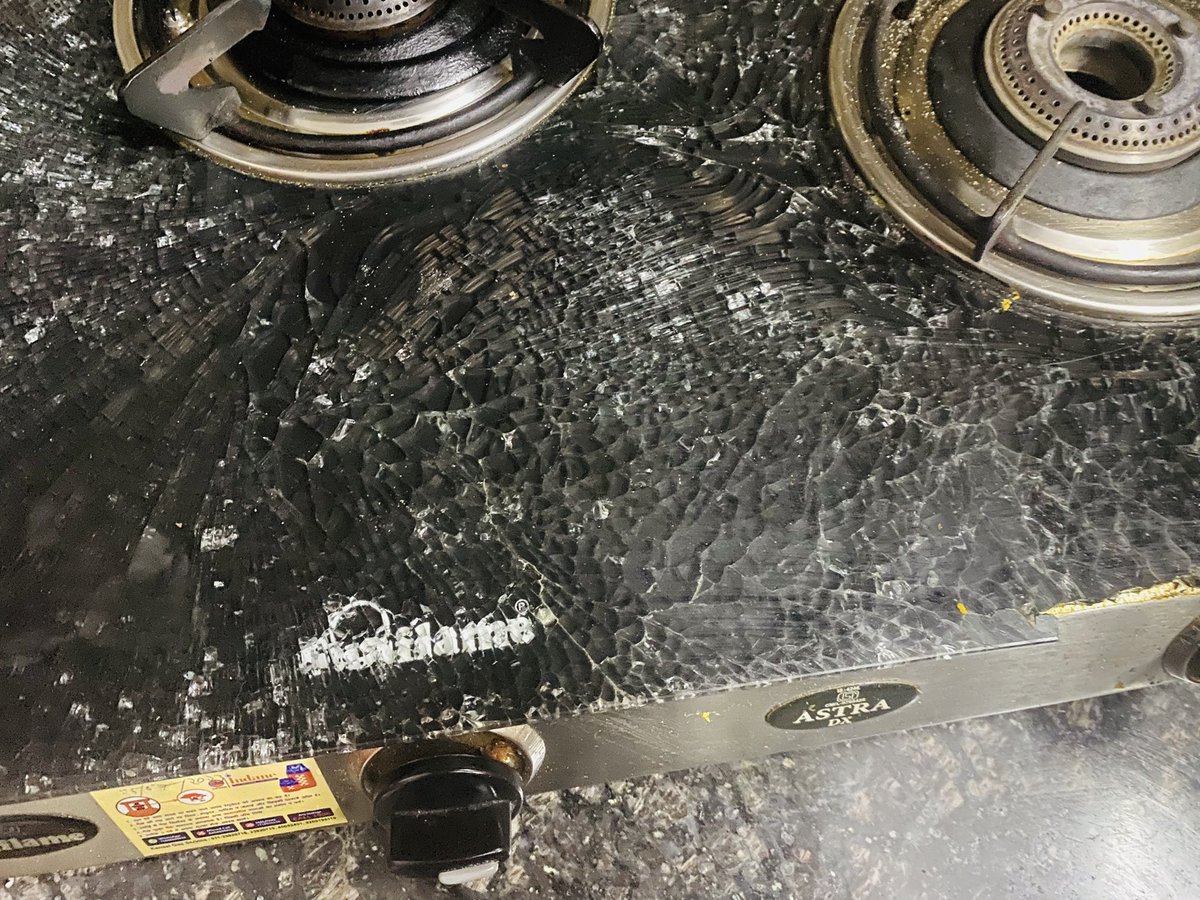 PROaayushpandey's tweet photo. Unacceptable! The Astra DC glass slab from @SunflameIndia shattered without warning, putting lives at risk. This isn't just a close call - it's a glaring safety concern! Filing a complaint to demand answers, accountability, and a fix. Our kitchens should be safe not danger zones! https://t.co/ohwlG7GHdO