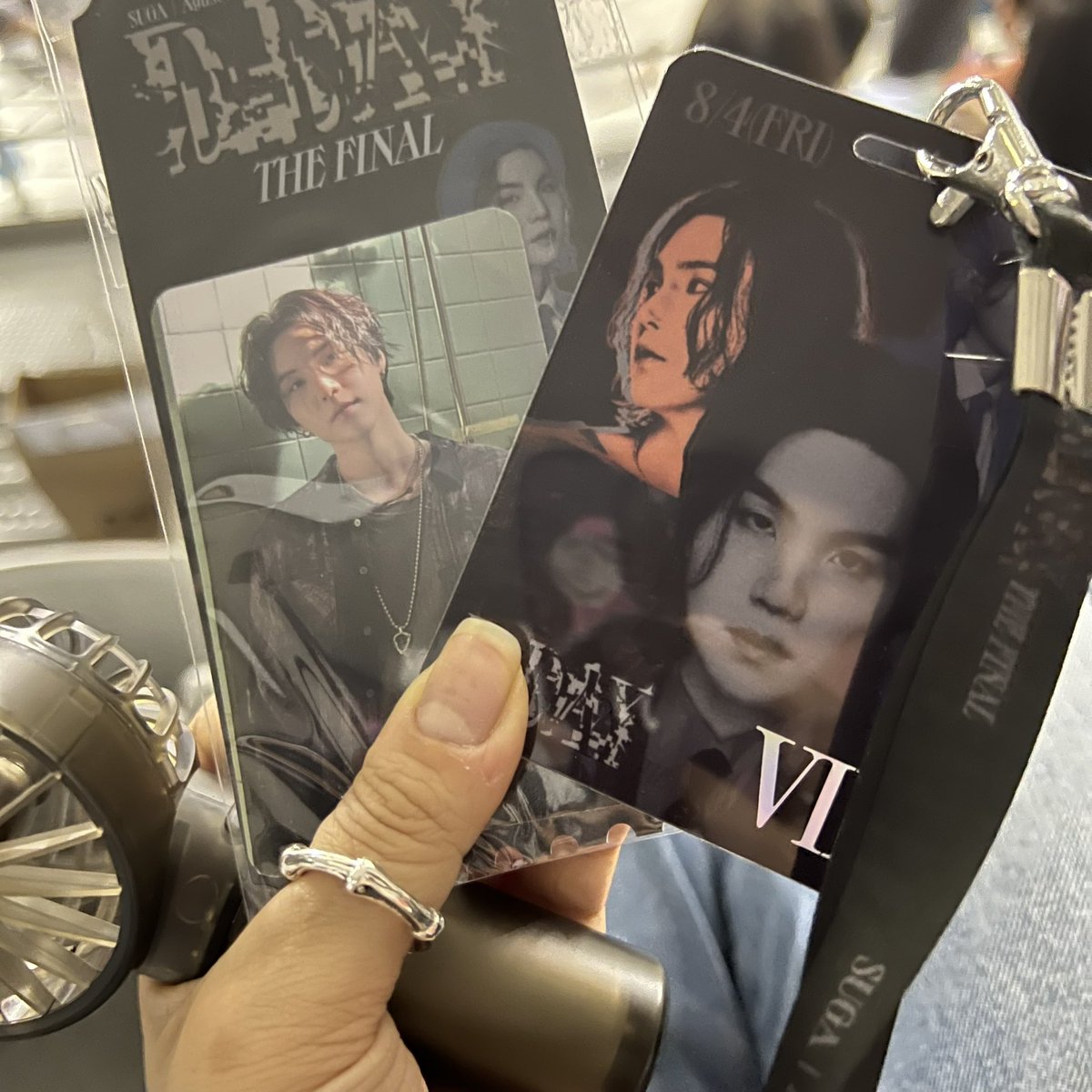 ๐๐๐๐๐ /SLOW/ tweet media