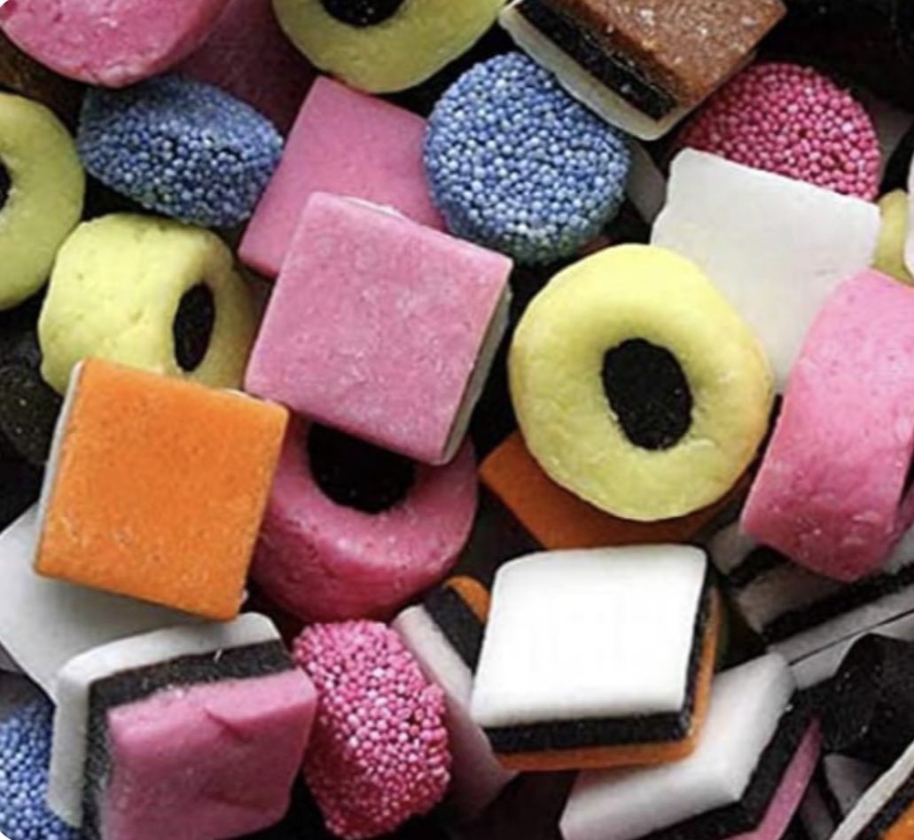 VeryBritishProblems tweet media